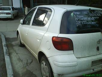 2003 Toyota Vitz Pictures