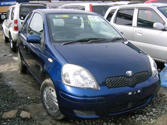 2003 Toyota Vitz Photos