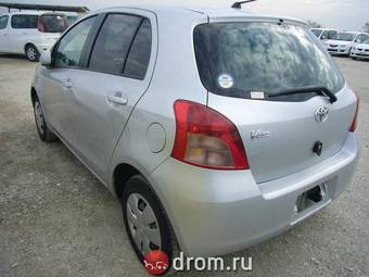 2003 Toyota Vitz Pictures