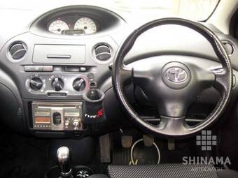 2003 Toyota Vitz Images