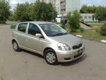 2003 Toyota Vitz Pictures