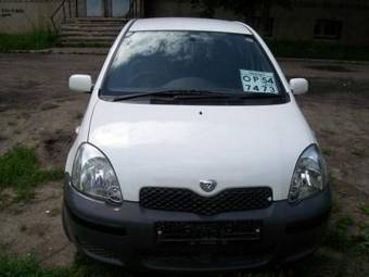 2003 Toyota Vitz Pictures