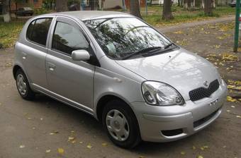 2003 Toyota Vitz Photos