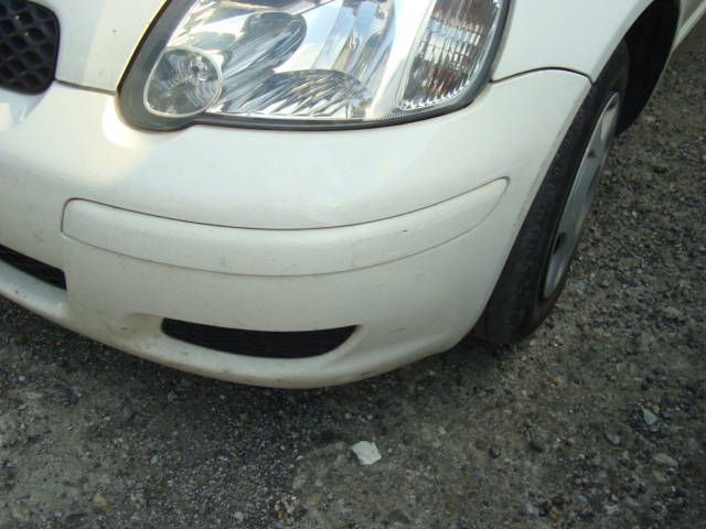 2004 Toyota Vitz