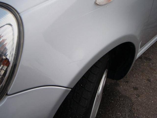 2004 Toyota Vitz