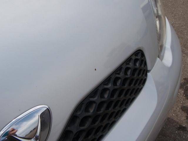 2004 Toyota Vitz