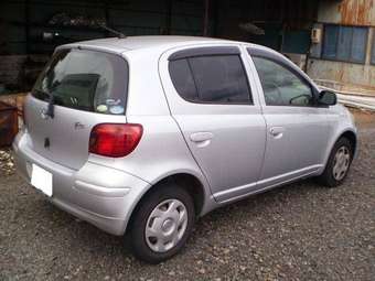 2004 Vitz