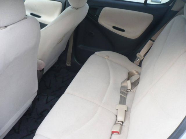 2004 Toyota Vitz