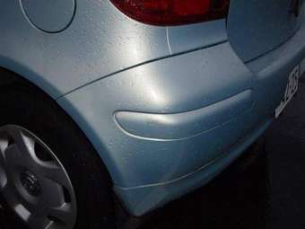 2004 Toyota Vitz Pics