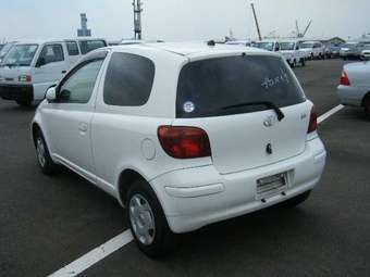 2004 Toyota Vitz Pictures