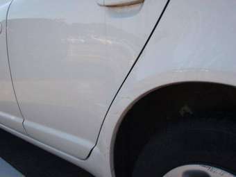 2004 Toyota Vitz Pictures