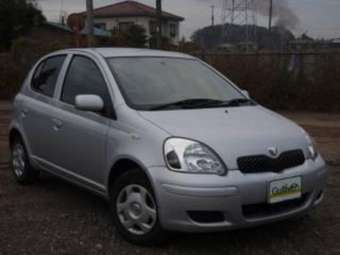 2004 Toyota Vitz Pictures