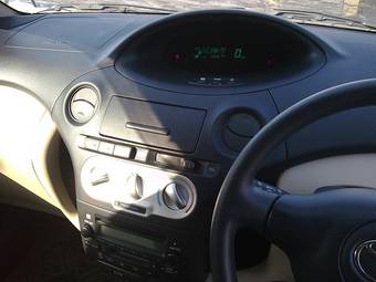 2004 Toyota Vitz For Sale