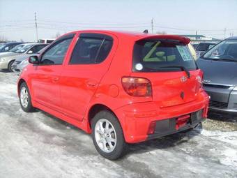 2004 Toyota Vitz Pictures