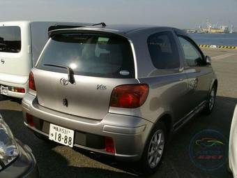 2004 Toyota Vitz Pictures