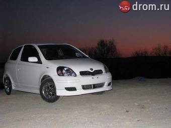 2004 Toyota Vitz Pictures