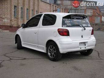 2004 Toyota Vitz Images