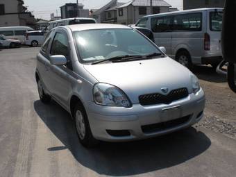 2004 Toyota Vitz Pictures