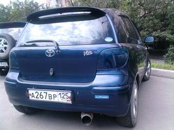 2004 Toyota Vitz Pictures