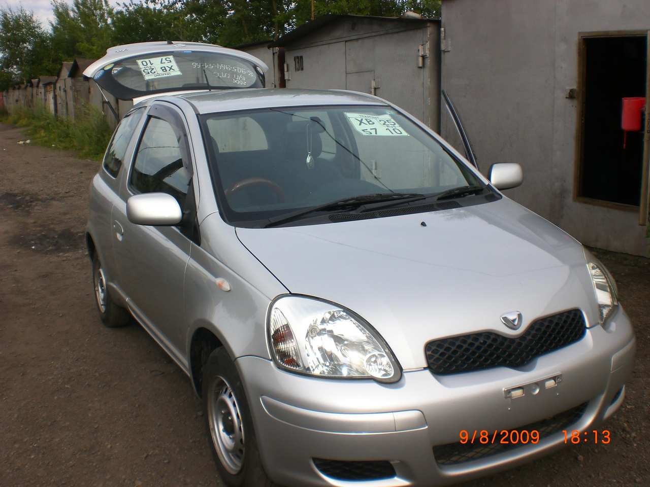 Toyota vitz 2004