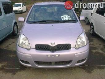 2004 Toyota Vitz Photos