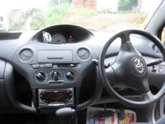 2004 Toyota Vitz For Sale