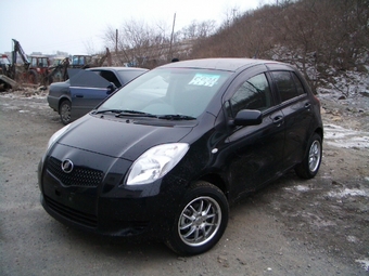 2005 Toyota Vitz