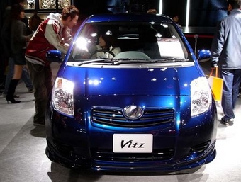 2005 Toyota Vitz