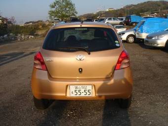 2005 Toyota Vitz