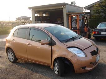 2005 Vitz