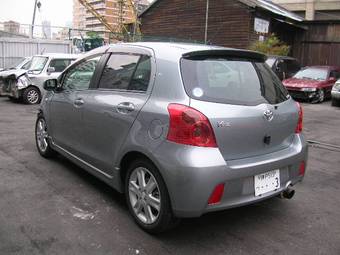 2005 Toyota Vitz