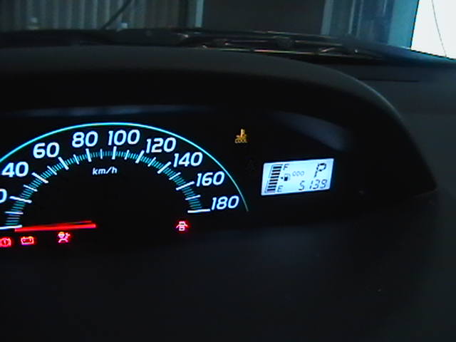 2005 Toyota Vitz