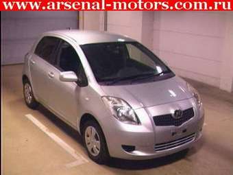 2005 Toyota Vitz