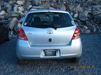 2005 Vitz