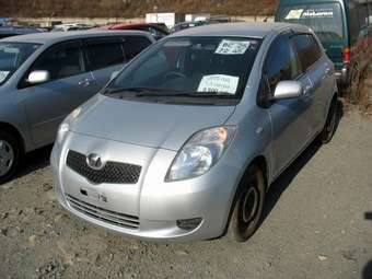 2005 Toyota Vitz