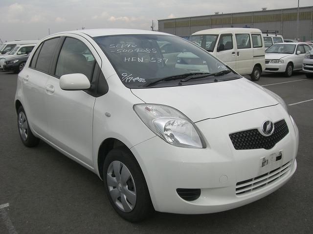 2005 Toyota Vitz