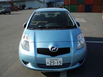 2005 Toyota Vitz