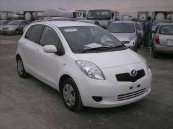 2005 Toyota Vitz