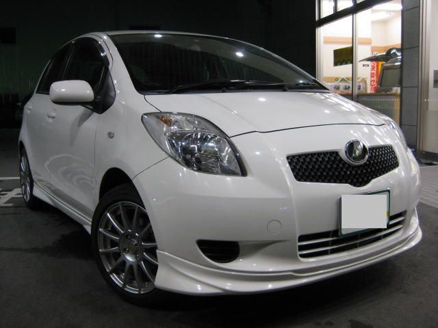 2005 Toyota Vitz