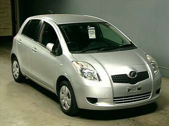 2005 Toyota Vitz