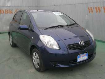 2005 Toyota Vitz