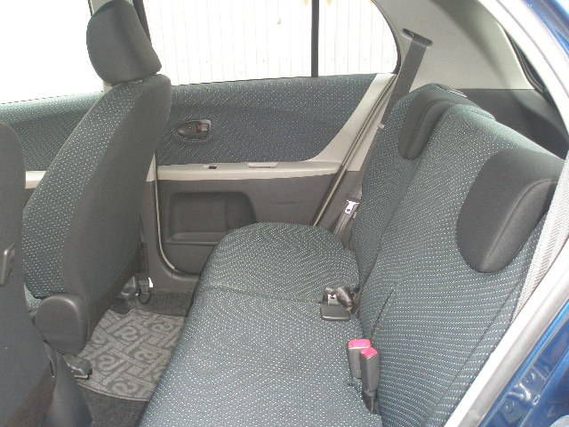 2005 Toyota Vitz