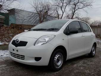 2005 Toyota Vitz