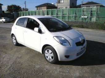 2005 Toyota Vitz