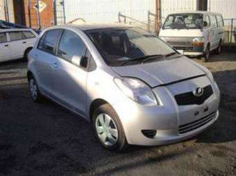 2005 Toyota Vitz