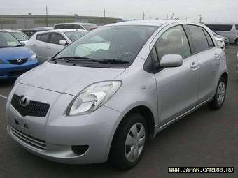 2005 Toyota Vitz