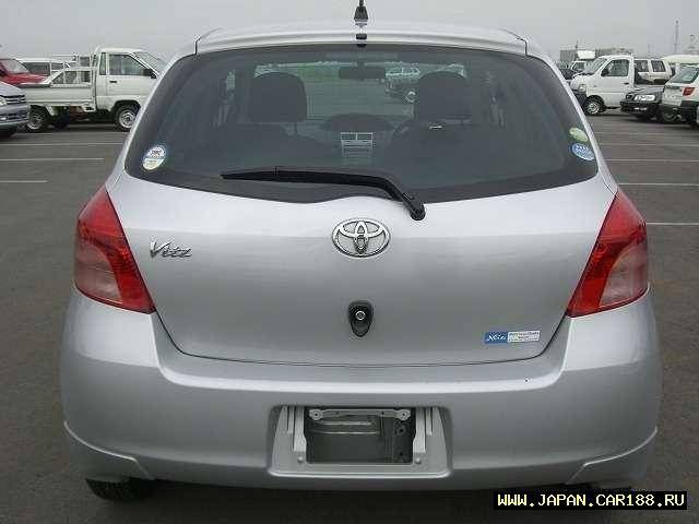 2005 Toyota Vitz