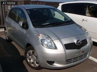 2005 Toyota Vitz