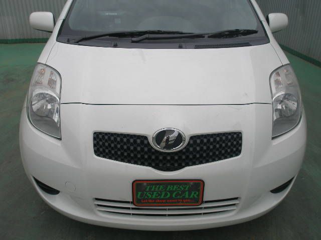 2005 Toyota Vitz