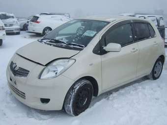 2005 Vitz